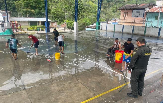 Limpieza en Playarrica