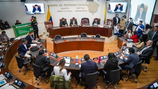 El proyecto también busca reducir las brechas de acceso que afectan especialmente a las mujeres de zonas rurales y apartadas, y avanzar hacia las metas de la Organización Mundial de la Salud para 2030.