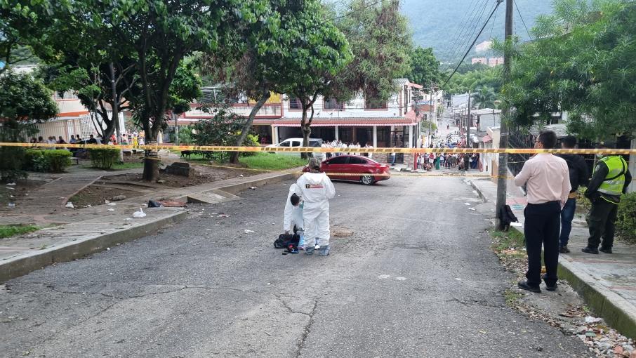 Muerto carro rojo