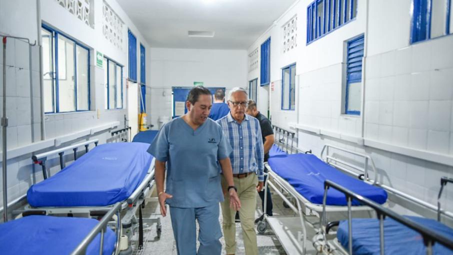 Minsalud visita hospital de Honda