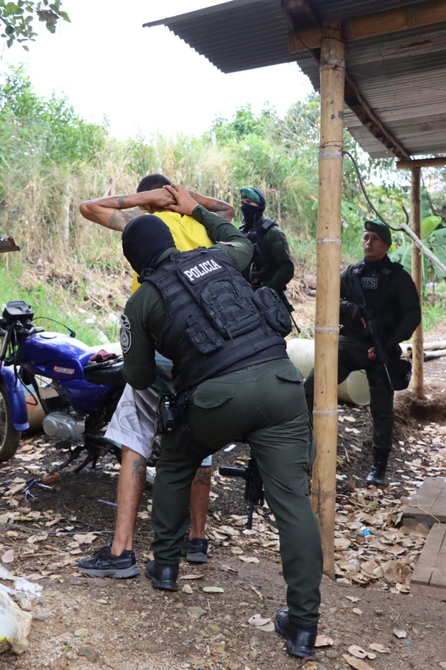 Operativos comuna 8