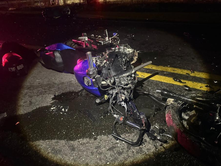 Accidente glorieta vía hacia Alvarado