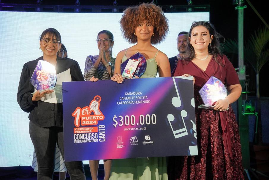 ganadores_cat_mujeres_concurso_interuniversitario_de_canto.jpeg