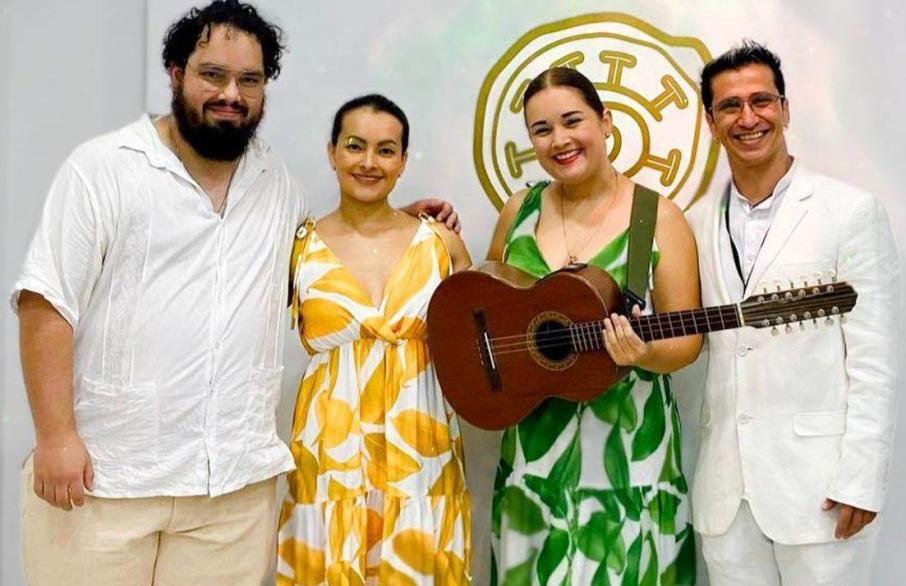 vanessa_saenz_rios_y_heidy_mallerly_castro_turriago_fabio_alexander_gomez_rodriguez_y_jesus_augusto_castro_turriago.jpeg