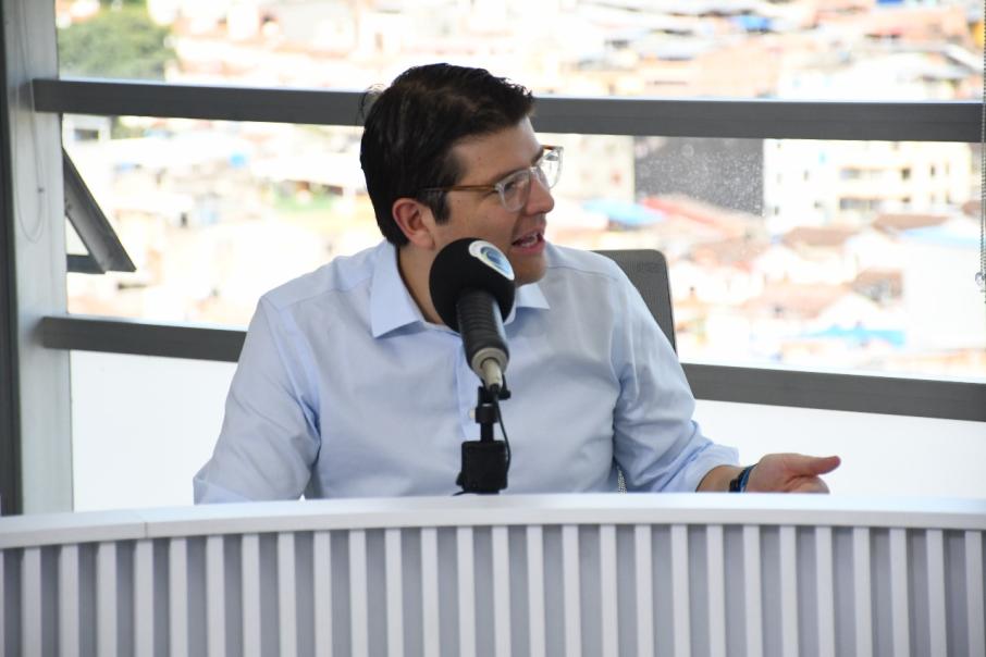 miguel_uribe_turbay.jpg