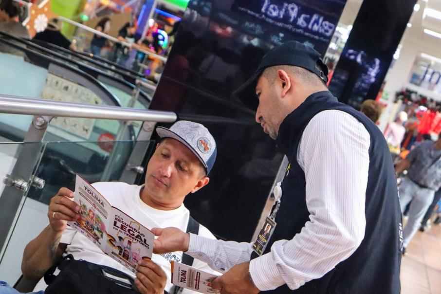 La legalidad se tomó el Centro Comercial Multicentro