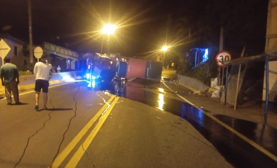 Volcamiento Tractomula