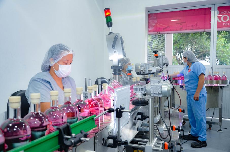 Aguardiente Tapa Rojas