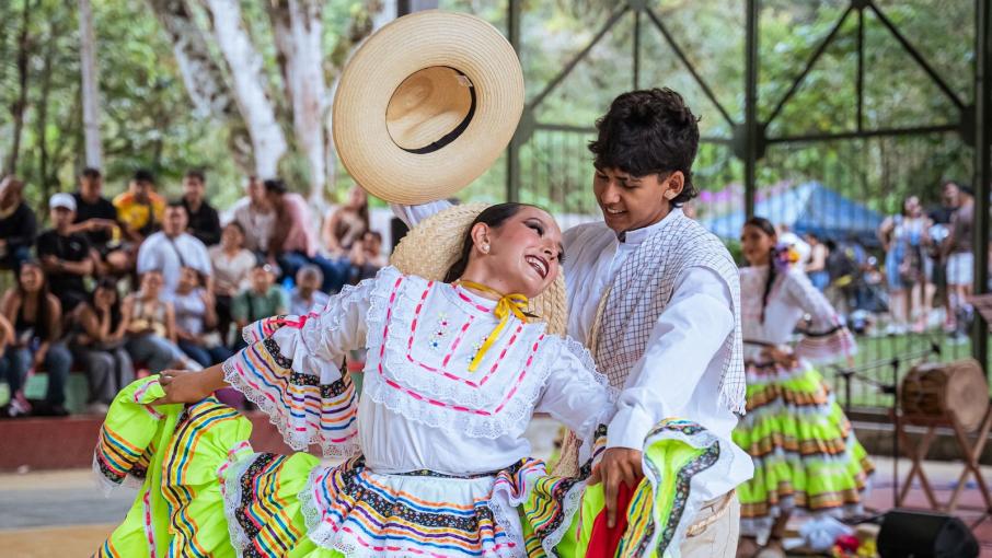 Festival Folclorico Colombiano