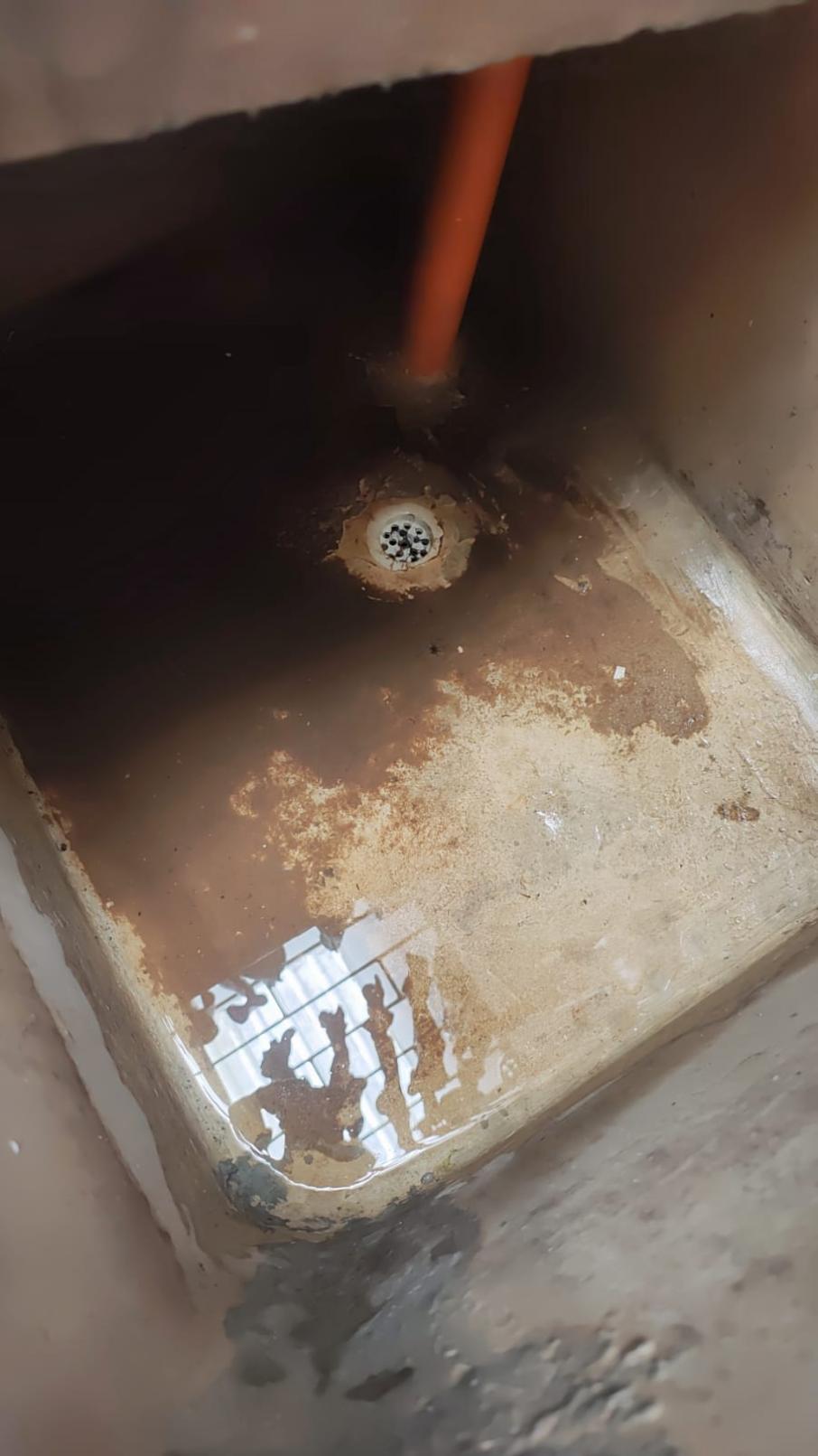 Denuncia de los ciudadanos de Modelia por estado del servicio de agua