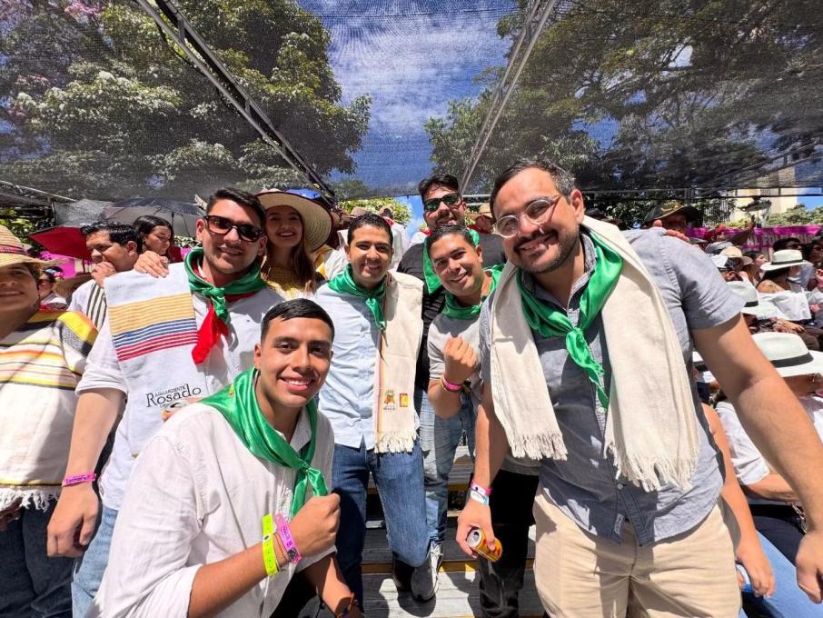 Concejales de Ibagué participaron en el Gran Desfile de San Pedro junto a miles de asistentes