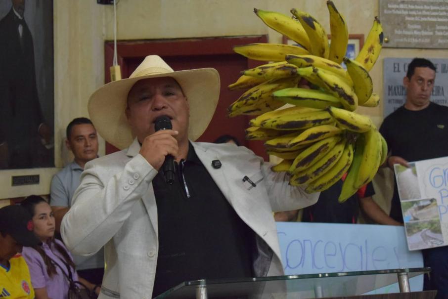 Giovanni Martínez rechaza un eventual pico y placa en el Cañón del Combeima y sale en defensa de los campesinos