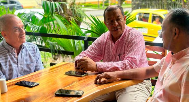 RAP Eje Cafetero y ACOPI - reunión en Ibagué