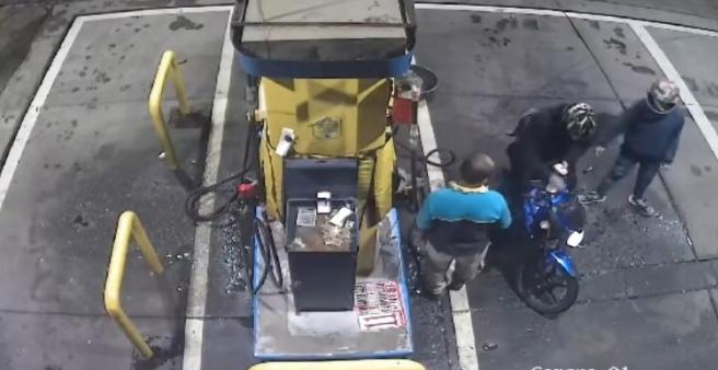 Intento de hurto en un gasolinería de El Topacio