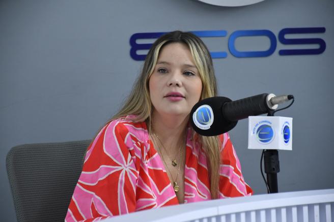 Secretaria Daniela Cabrera