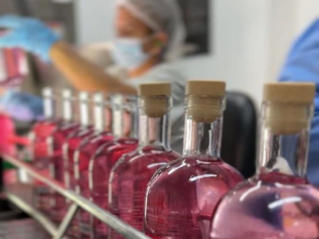 Aguardiente rosado del Tolima 