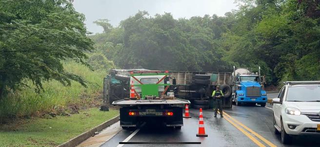 Camión accidentado