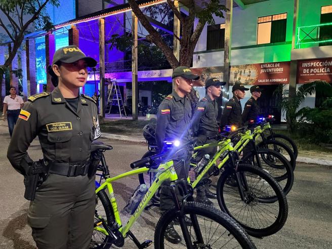 Policía