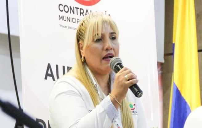 Edna Murrcia