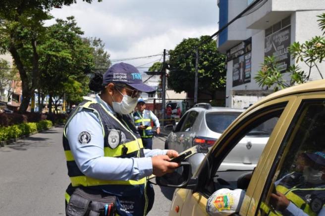 Agente de tránsito
