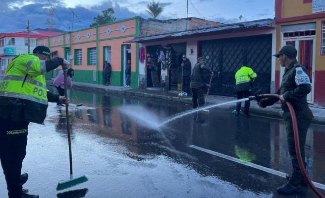 Policías en Murillo