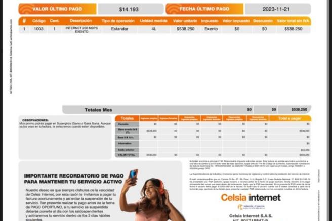 Recibo de internet con la alta suma de cobro. 