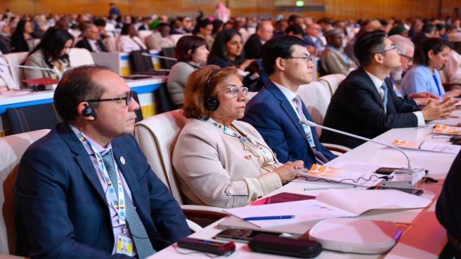 El ministro del Trabajo, Antonio Sanguino Páez, junto con la canciller Rosa Villavicencio, participan en representación del Gobierno de Colombia en la Segunda Cumbre Mundial Sobre Desarrollo Social de Naciones Unidas, en Doha, Qatar.