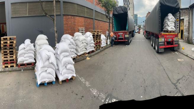 Son más de 16 millones de raciones que  se van a distribuir a través de nuestra red de 26 Bancos de Alimentos en todo el país, fortaleciendo la  atención y contribuyendo a mejorar la nutrición de más de 1,2 millones de personas 