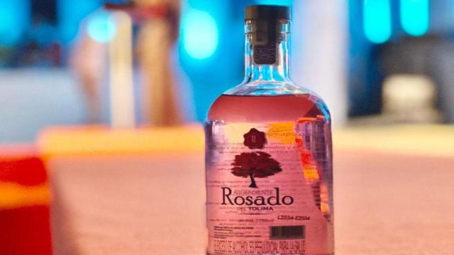 Con eñ decretp expedido por eñl Gobieno en el karcop de la Emergencia Económica. licores como el aguardiente subirán de precio.