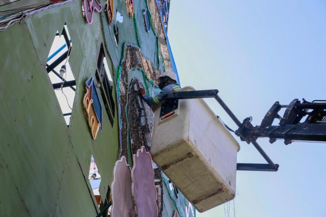 Monumento a la guitarra. 