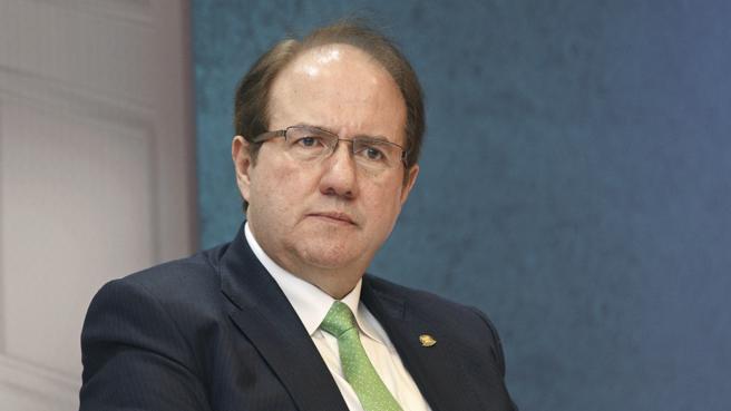 Leonidas Burgos,exmagistrado.