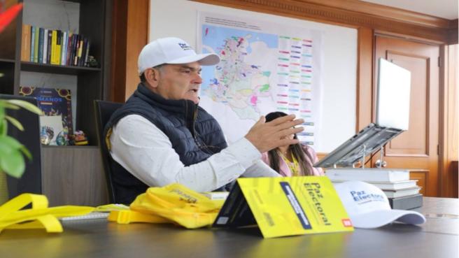 El procurador Gregorio Eljach, recibió el apoyo de las universidades para el programa Paz Electoral.