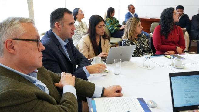 La jornada permitió avanzar en un diálogo técnico e institucional orientado a optimizar los mecanismos de prevención y protección, reafirmando el compromiso de las entidades participantes con la garantía de los derechos humanos y el fortalecimiento de las medidas de protección en Colombia.​