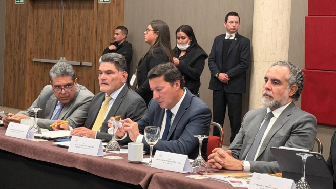 Las autoridades de control, el registtador y el Mininterior adelantan reuniones para garantizar las elecciones del domingo.