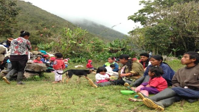 La comunidad u'wá se opone a la exporación y explotación petrolera en su región.