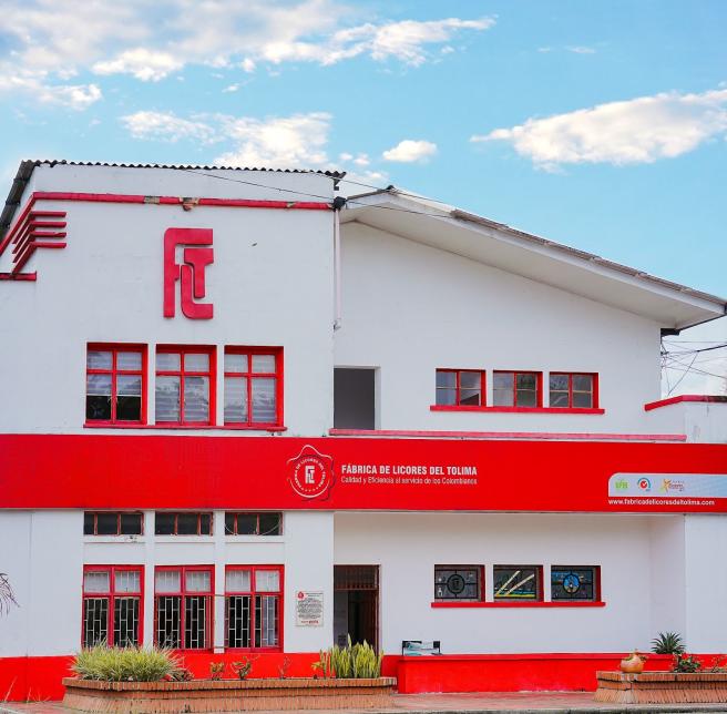 Aguardiente Tapa Rojas