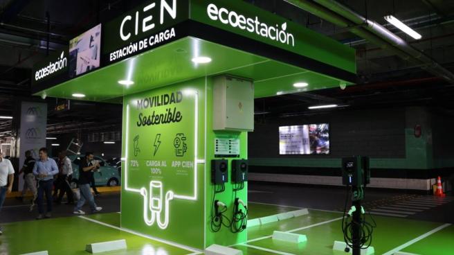 Estación eléctrica en el Centro Comercial La Estación 