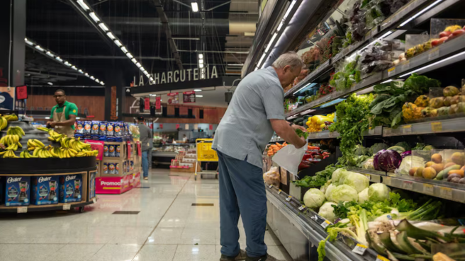 Los alimentos y su alza contribuyeron con el aumento de la inflación en marzo.