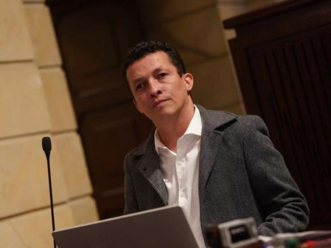 Alejanxdro Toro, representante a la Cámara