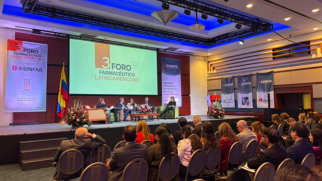 El Foro insistió en que la producción farmacéutica local no debe entenderse como una discusión proteccionista, sino como una condición de resiliencia sanitaria.