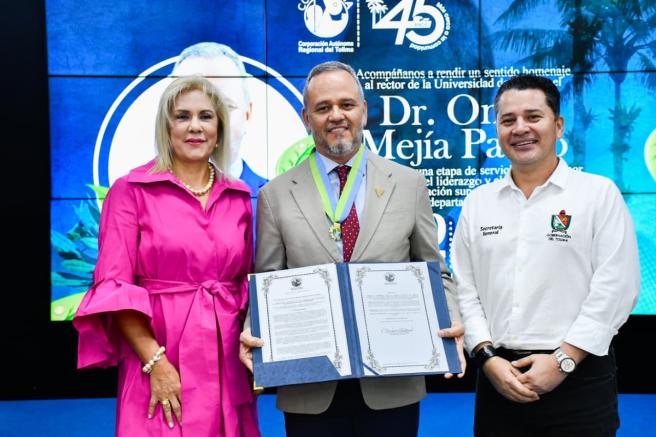 La máxima distinción ambiental de Cortolima fue para el rector de la Universidad del Tolima