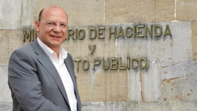 Germán Ávila, ministro de Hacienda.,
