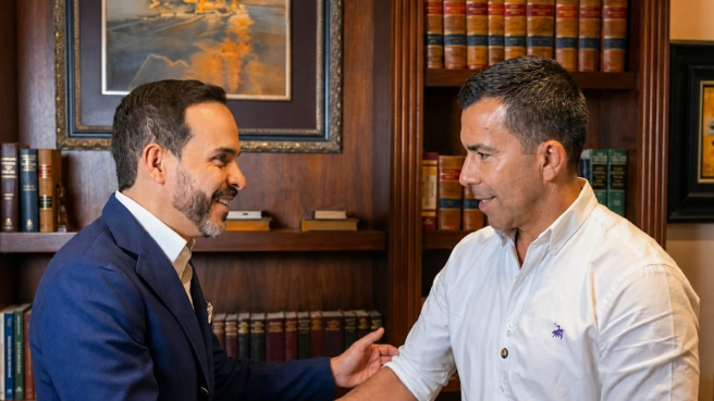 El presidente electo Abelatrdo de la Espriella se reunió en el empalme regional con Jorge Rey, gobernador de Cundinamarca.
