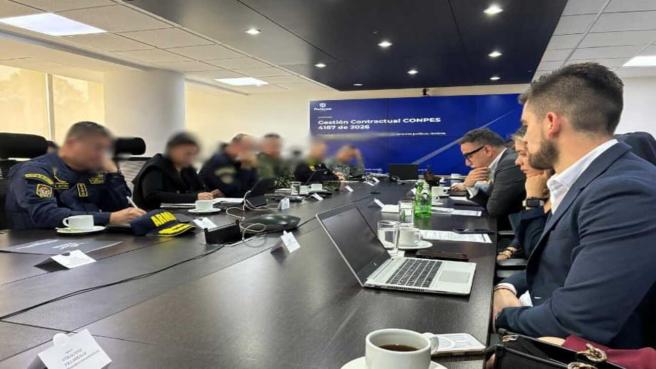 Procuraduría revisa contratos de MinDefensa