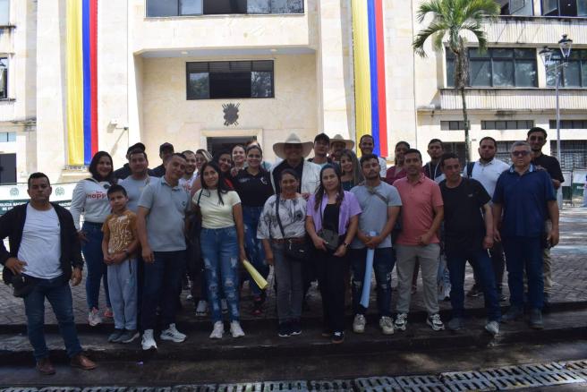 Giovanni Martínez rechaza un eventual pico y placa en el Cañón del Combeima y sale en defensa de los campesinos