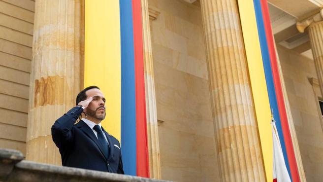 'Han sido 60 días de trabajo incansable, de decisiones difíciles, de recorrer nuestra patria y de escuchar a los colombianos': presidente De La Espriella