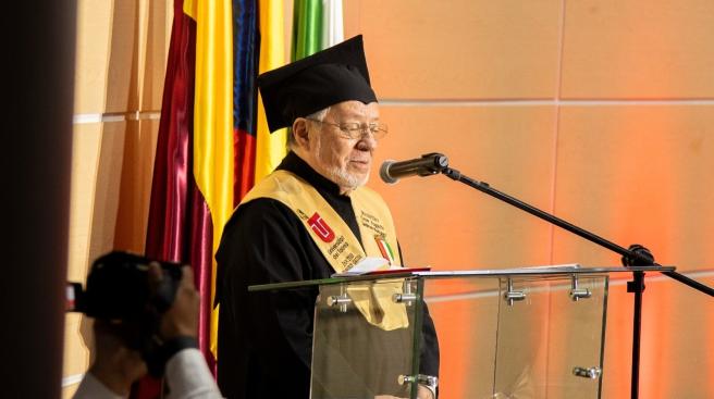 César Zambrano