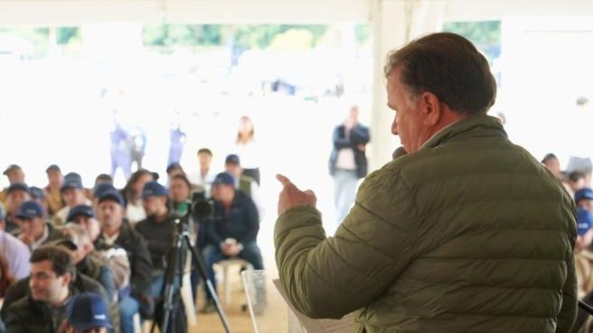 Indakecio Dangónd, ministro de agricultura pidió la mayor productividad a los papicultores.