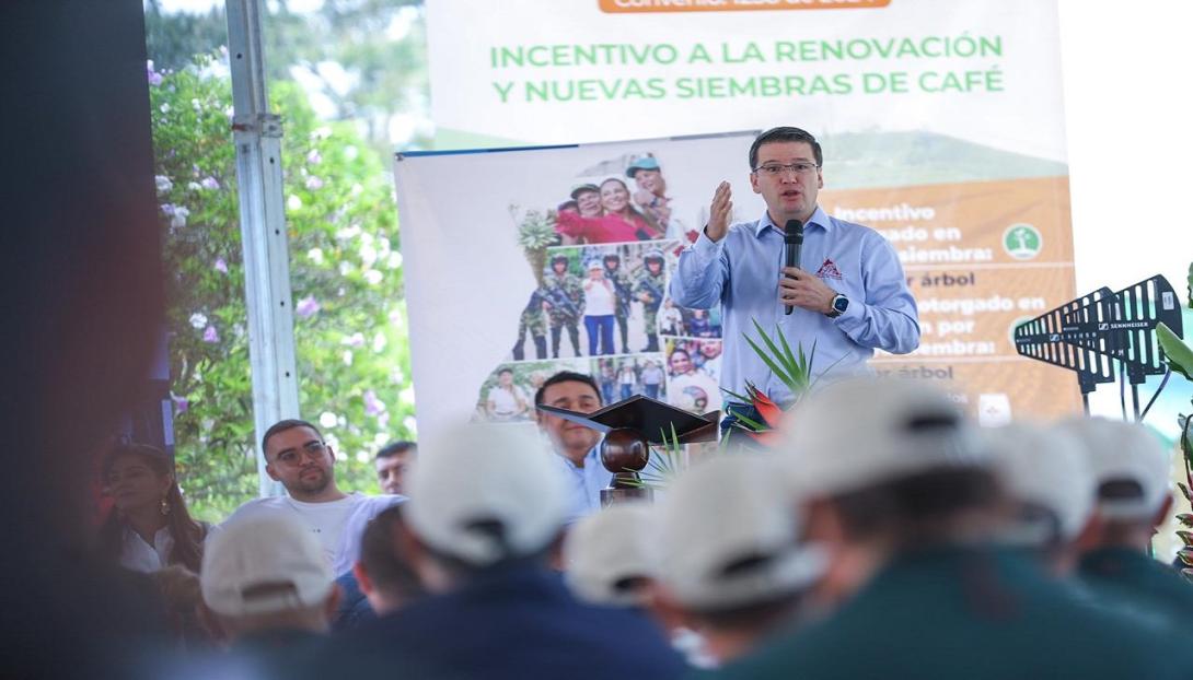 Germán Bahamón gerente Federación de Cafeteros