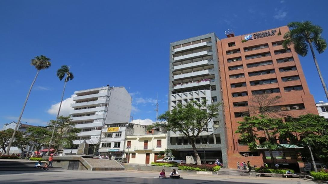 Fachada Camara de Comercio -1